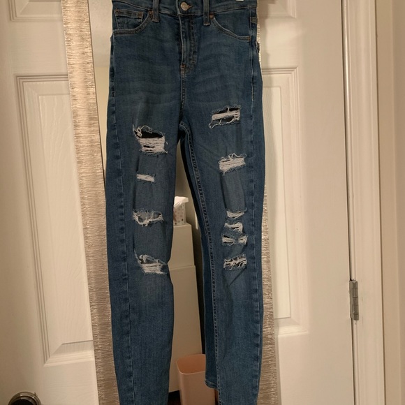 Topshop Ripped Jamie Jeans - Picture 5 of 6